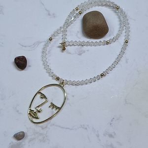 Crystals, clear necklace/choker with pendant